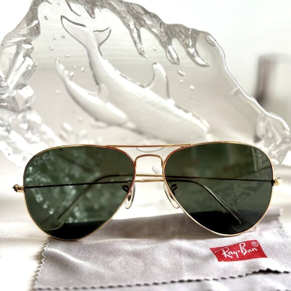 Classic Ray-Ban Aviator Sunglasses - green lens and gold metal frame - Picture 1 of 9